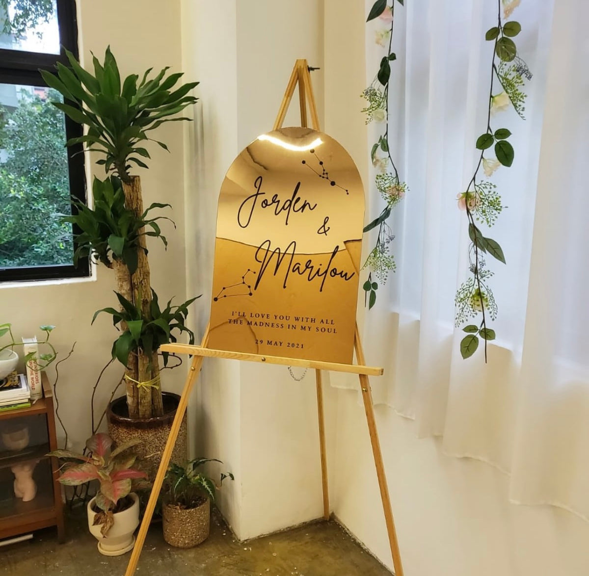Wedding Welcome Signage - Acrylic/Artcard/Foamboard